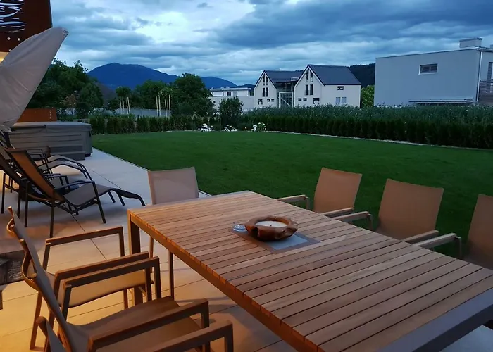 Spa-lounge Daire Seeboden